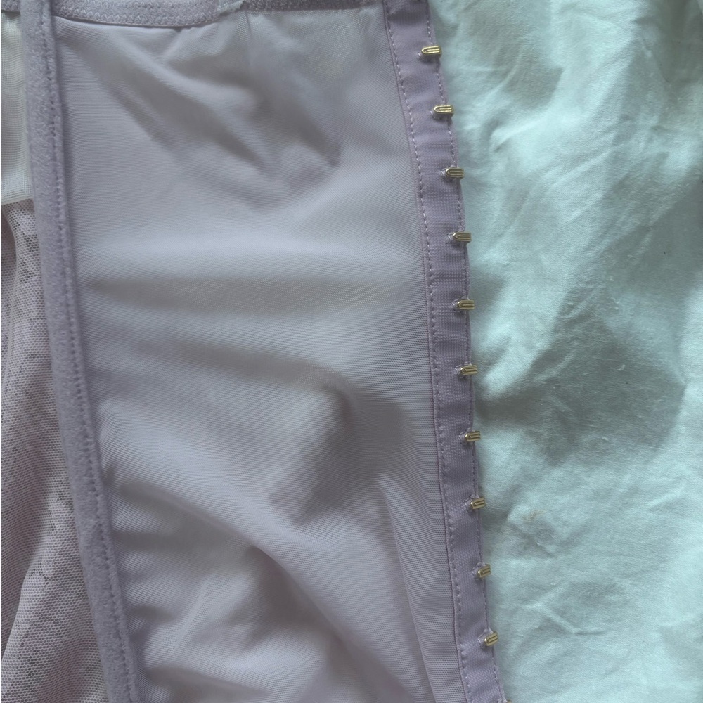 Lace-Up Lavender Corset Top Victoria’s Secret 34c - Picture 5 of 8